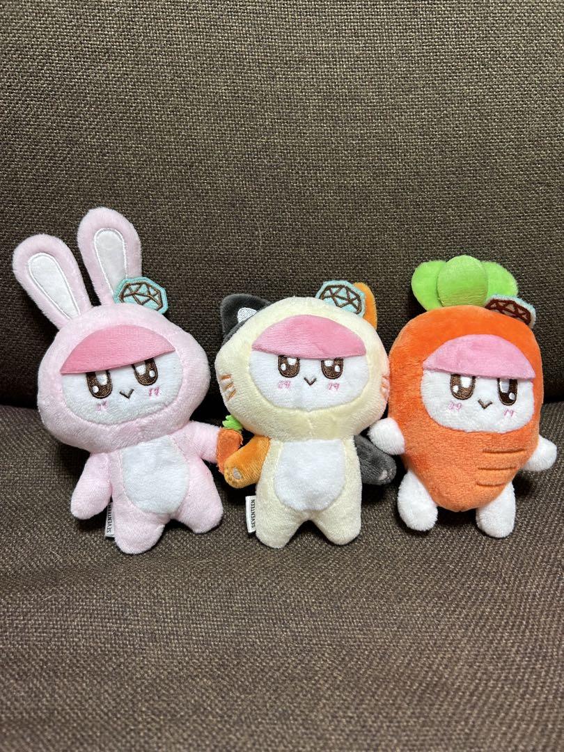 SEVENTEEN セブチ ボンボンイ ぬいぐるみ ねこ うさぎ にんじん