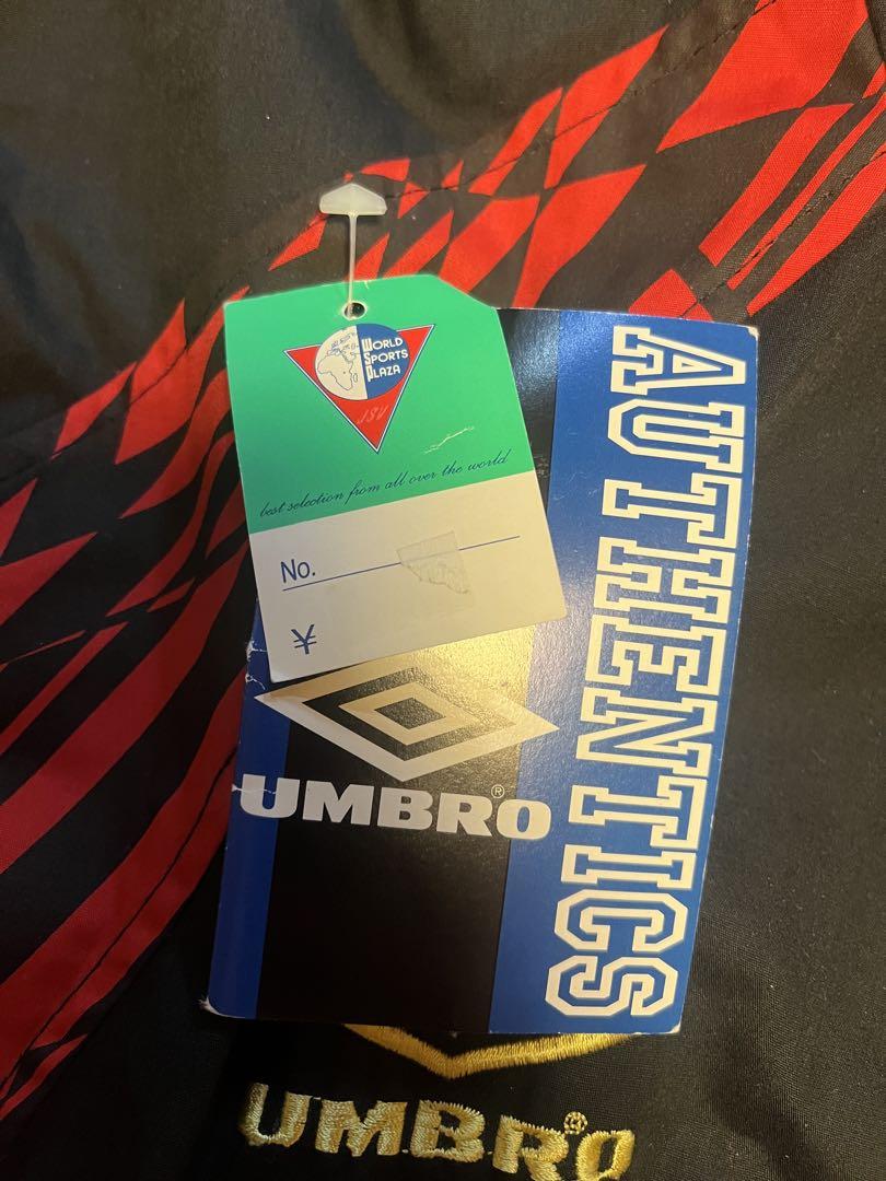 UMBRO ピステ