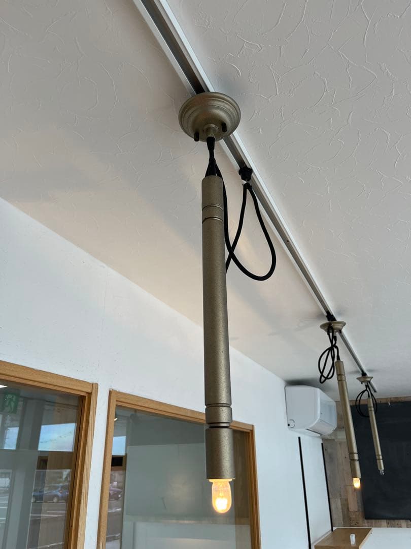 ゴールド 円筒形