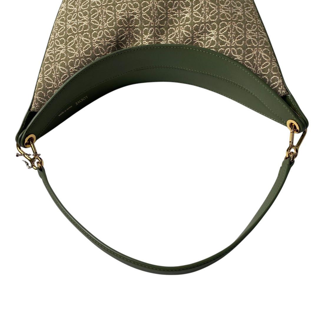 未使用 ロエベLOEWE ルナ アナグラム ショルダーバッグ