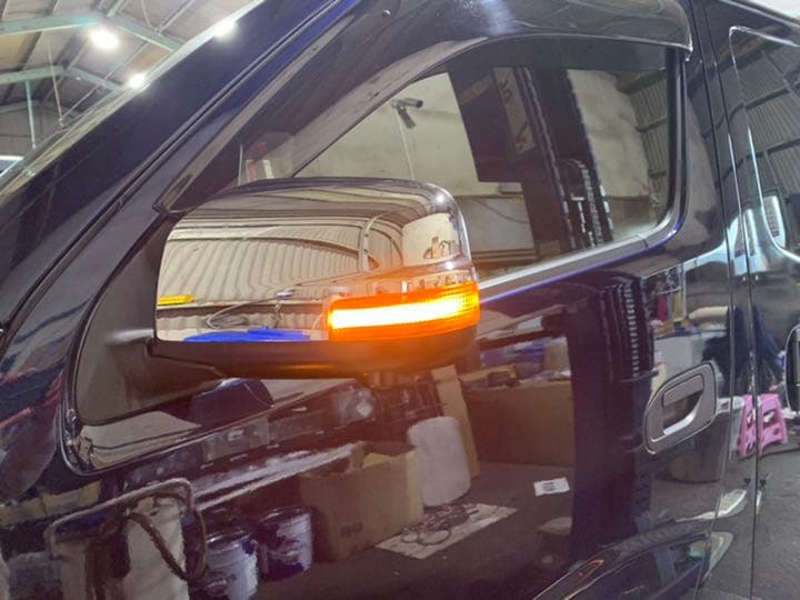 キャラバン ドアミラーウィンカー LEDシーケンシャル 新品