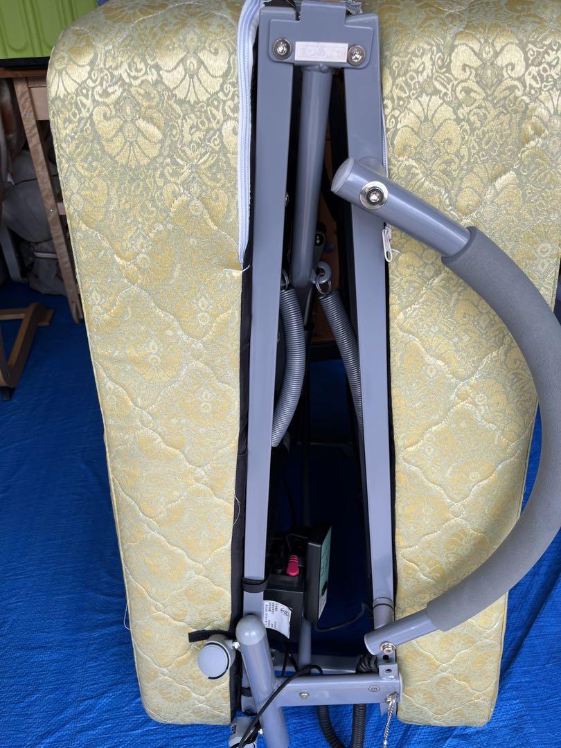 折り畳み電動ベッド