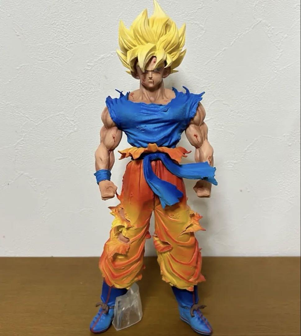 ドラゴンボール　孫悟空　スーパーサイヤ人　フィギュア