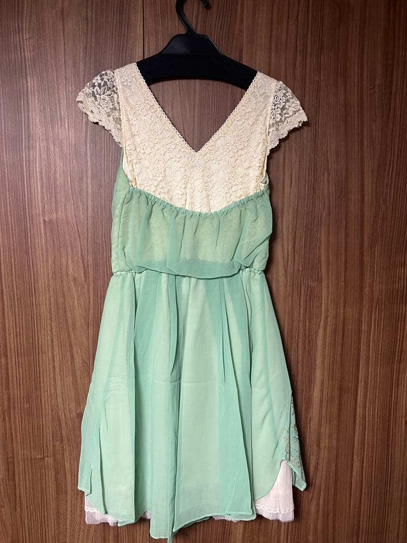 新品未使用 シークレットハニー ティアナ プリンセスと魔法のキス ワンピース