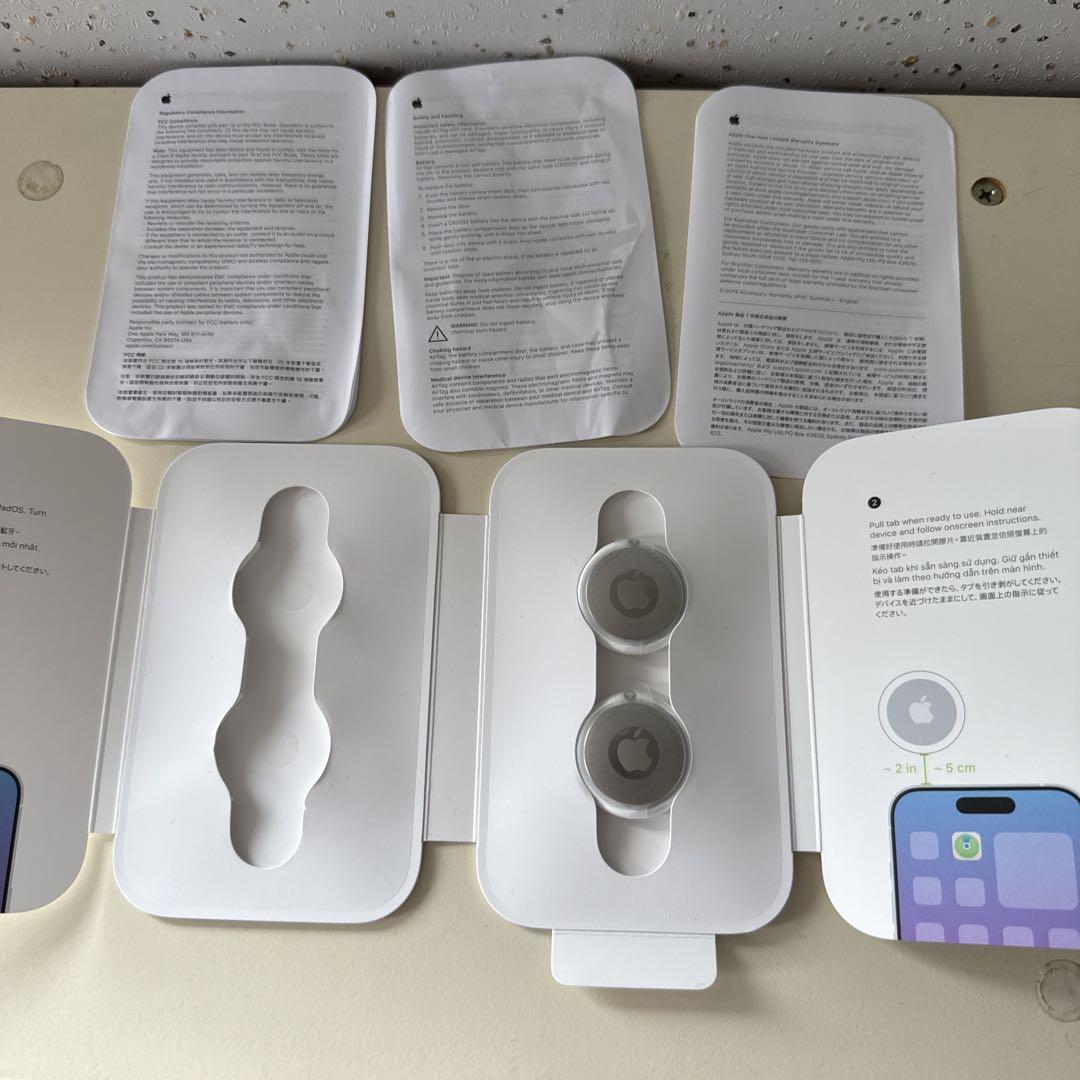 スマホアクセサリー Apple AirTag 4 pack