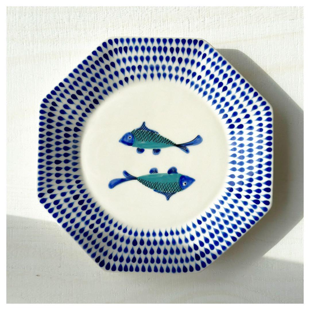新品 ベトナムのバッチャン焼き 魚絵の八角皿