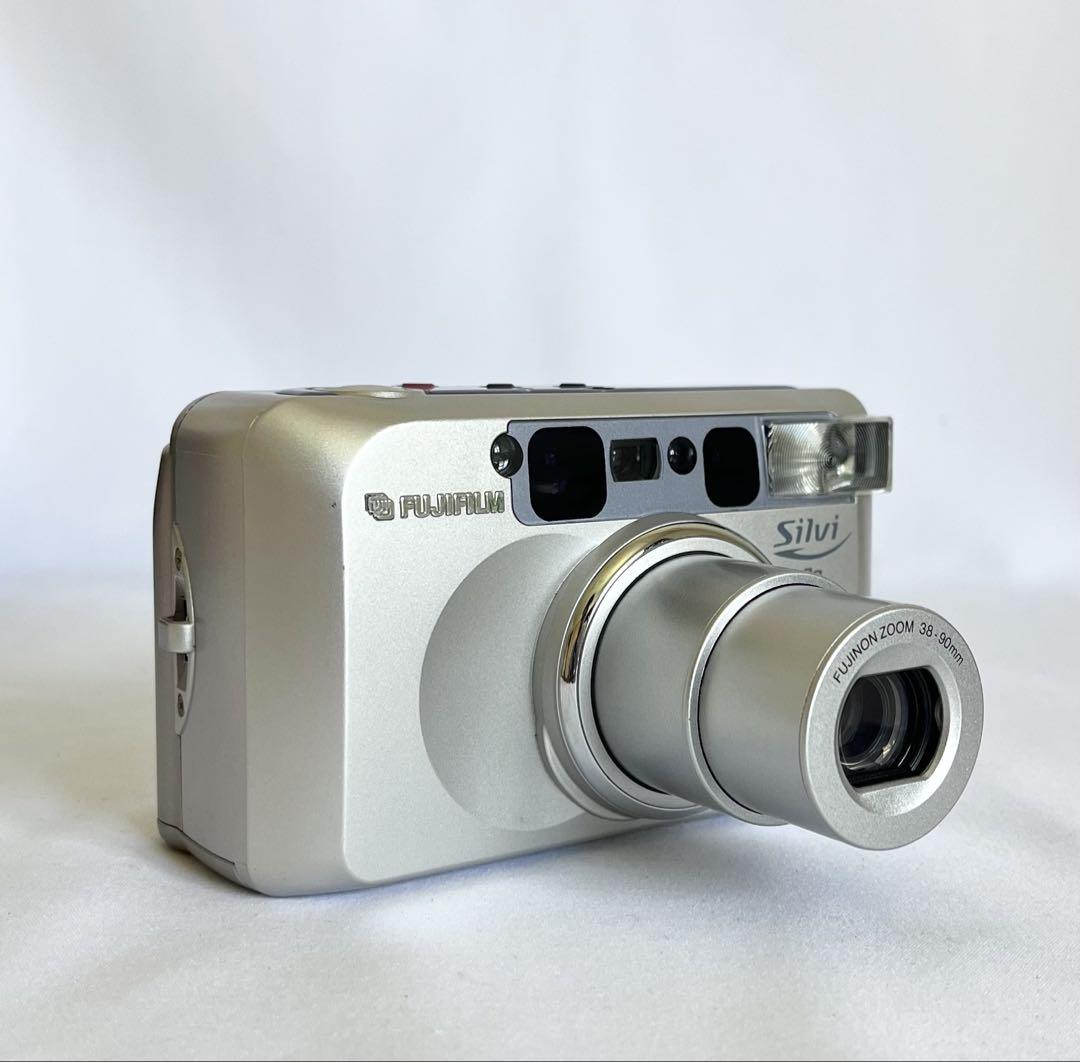 極美品 FUJIFILM Silvi 90 フィルムカメラ レトロカメラ 富士フイルム - フィルムカメラ FUJIFILM Silvi 90の通販 by p.m