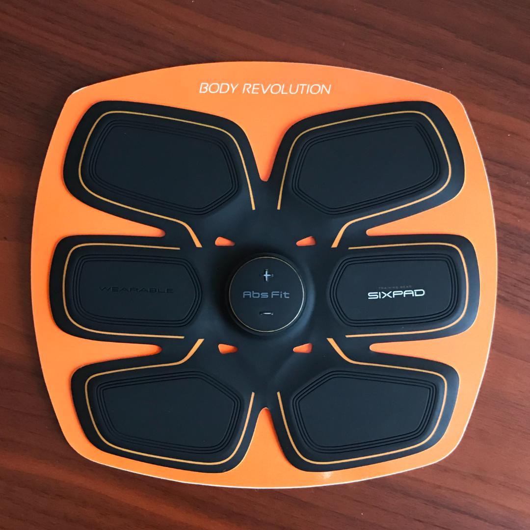SIXPAD BODY REVOLUTION トレーニングパッドセット SIXPAD BODY REVOLUTION EMSトレーニング初期モデル