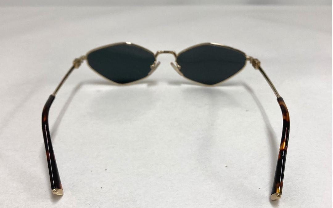 MIU MIU ブラック キャットアイ サングラス