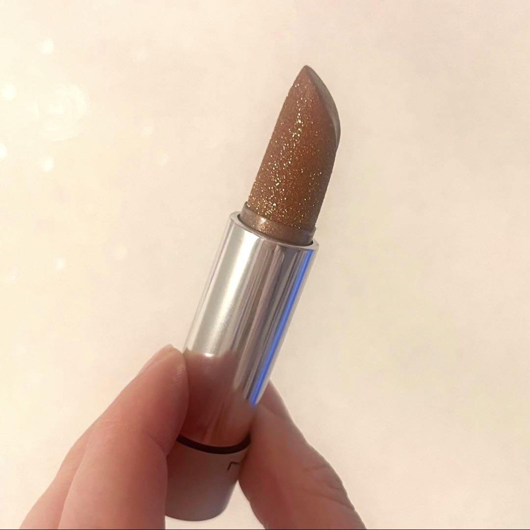 MAC フィジー フィールズ リップ バーム テイスト フォー バブルズ M・A・C / フィジー フィールズ リップ バーム テイスト フォー