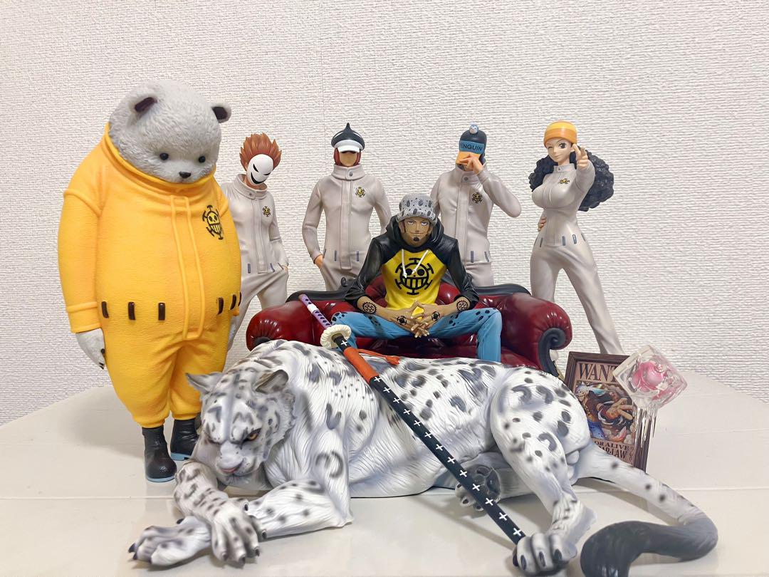 ワンピース　ユキヒョウ　ベポ　ソファ　ローの手配書　フィギュア　セット　まとめ