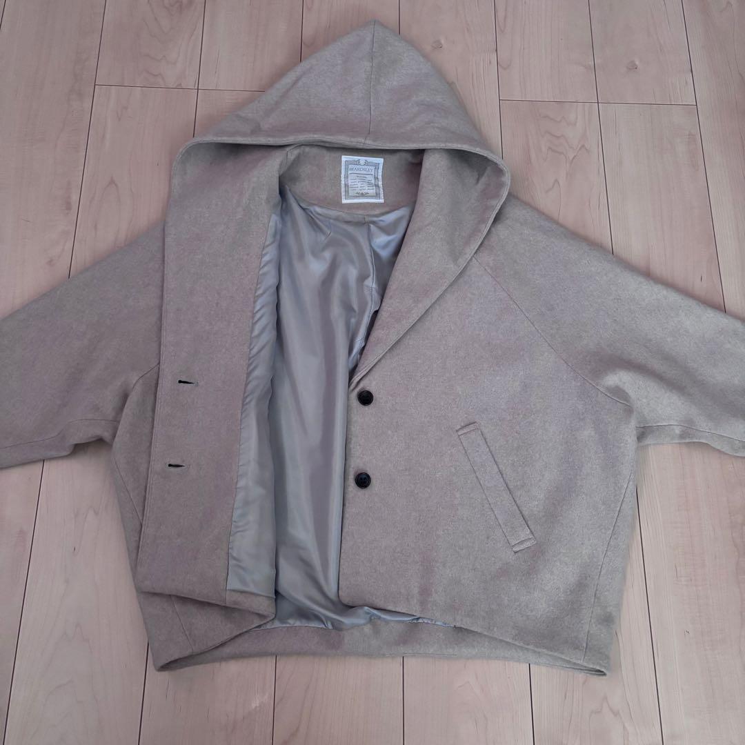 BEARDSLEY ビアズリー コクーンフーディーコート ¥52,800 BEARDSLEY ビアズリー コクーンフーディーコート ¥52,800