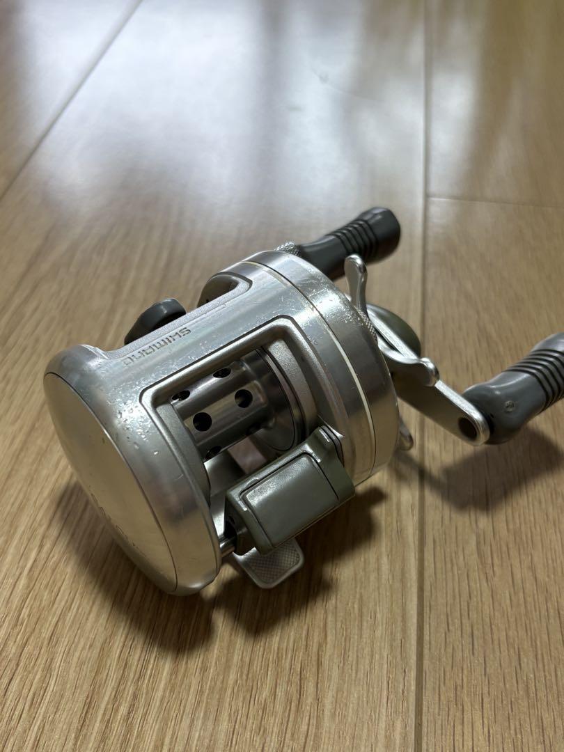 91カルカッタ100 シマノ 初代 ベイトリール ビンテージ SHIMANO