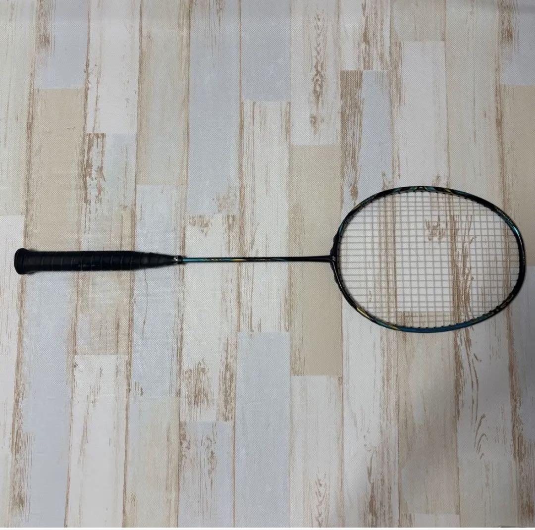ヨネックス ASTROX 88S pro