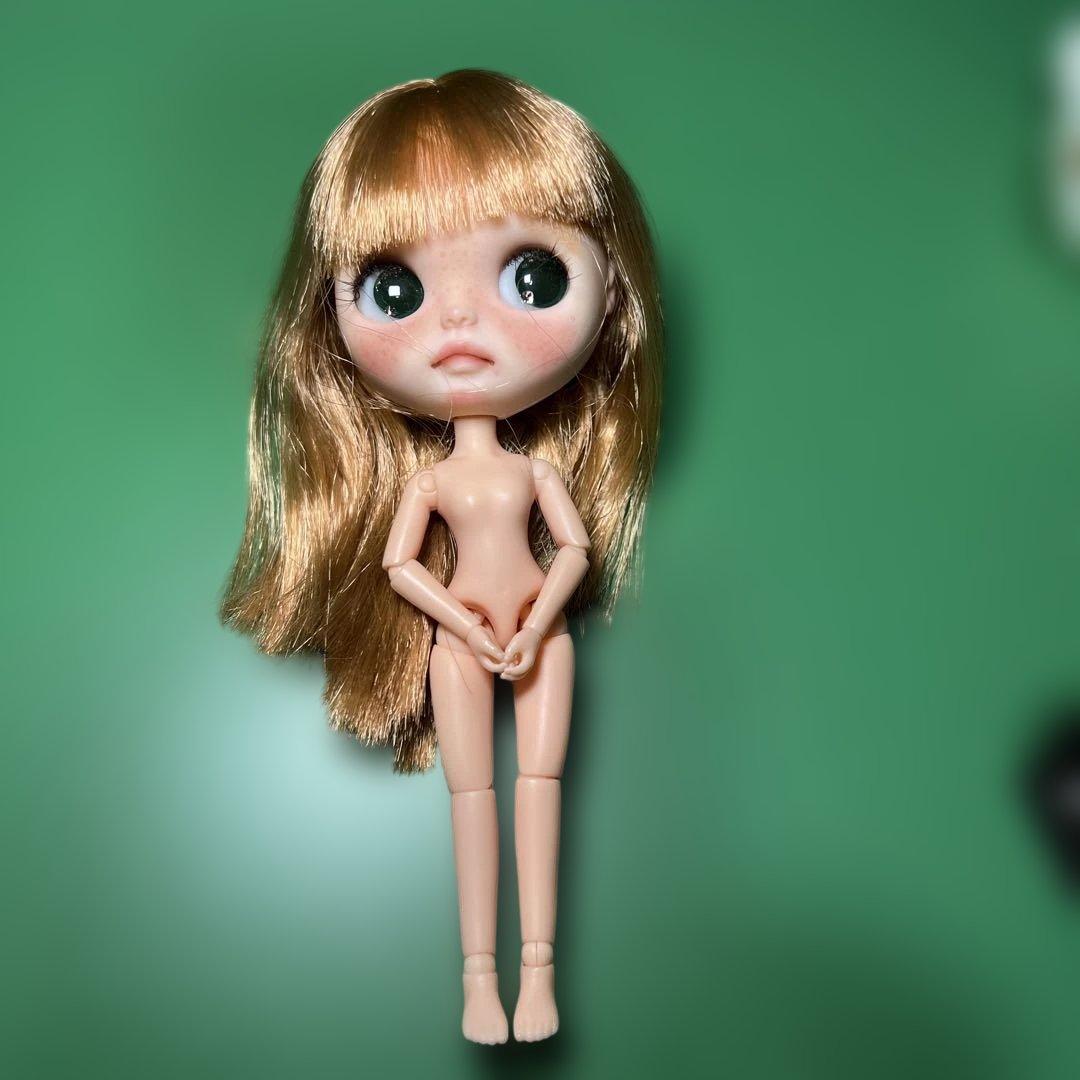 カスタムポップマートブライス目立った傷や汚れなし