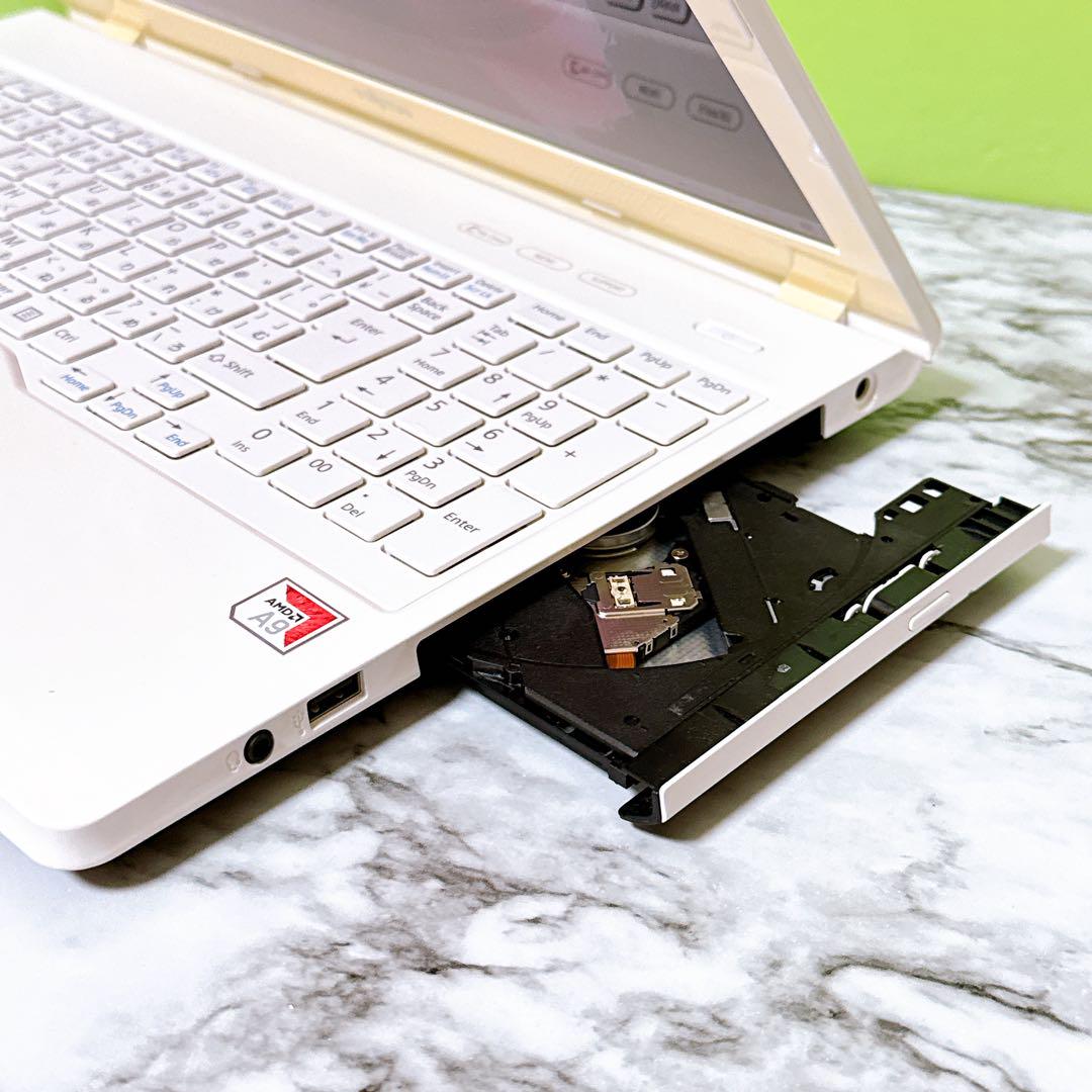 超大容量1TB/メモリ12GB✨Windows11✨カメラ✨薄型ノートパソコン