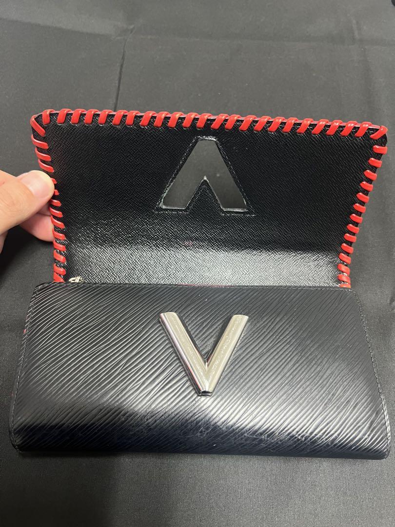 ルイ・ヴィトン LOUIS VUITTON エピ ポルトフォイユ ツイスト