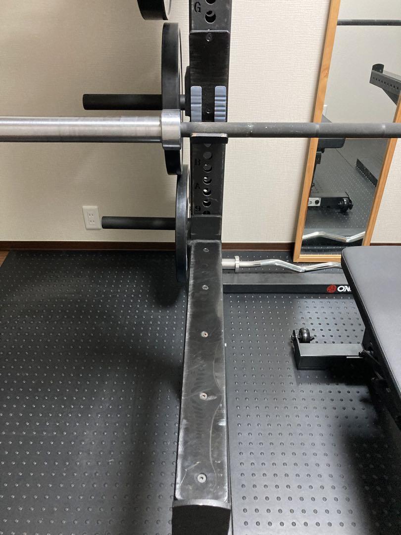 oni ハーフラック　トレーニング　ベンチプレス　スクワット