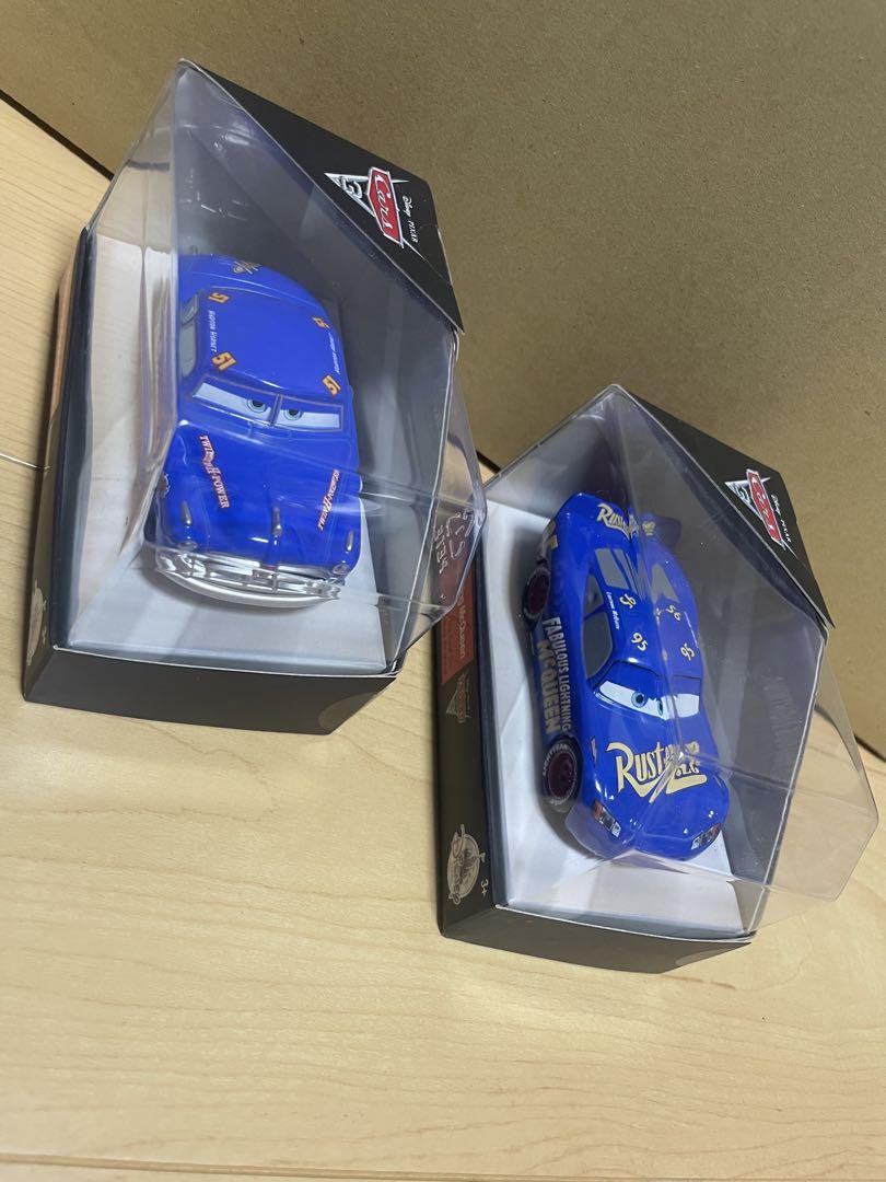 ディズニー　カーズ ファビュラス　マックィーン　ドッグハドソン