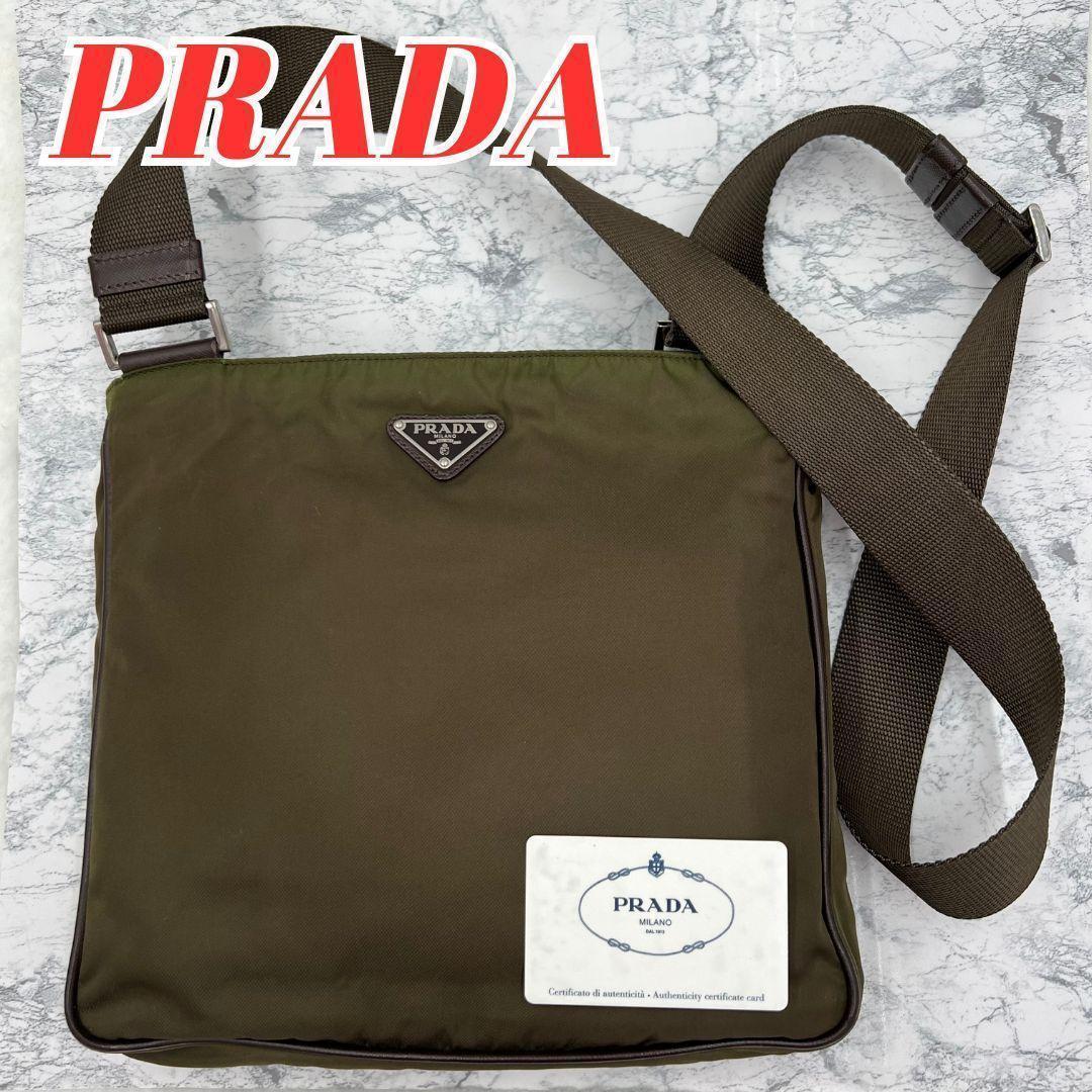 プラダ PRADA ナイロン ショルダーバッグ カメラバッグ 三角プレート 美品 プラダ ショルダーバッグ カメラバッグ 三角プレート 白
