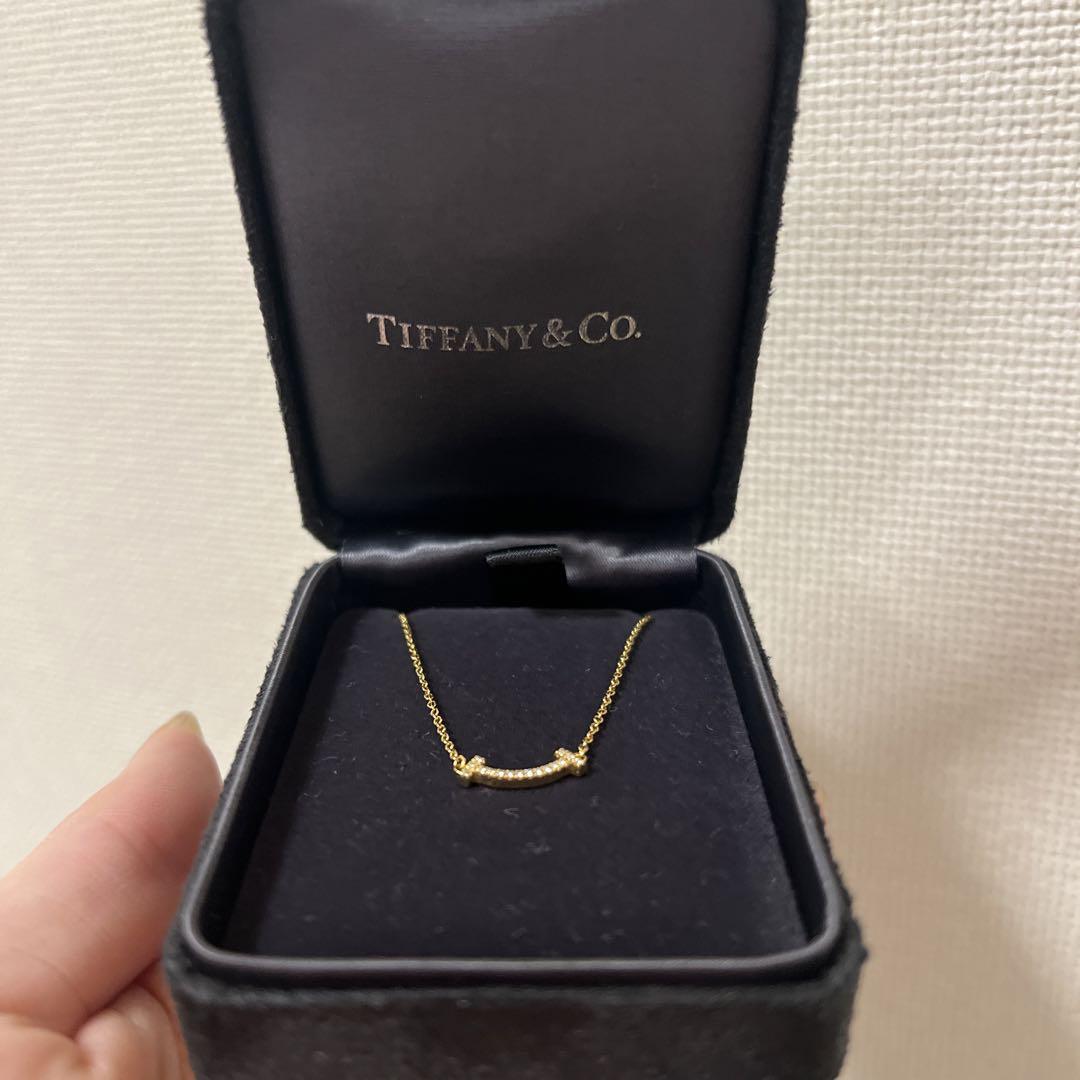 Tiffany Tスマイルネックレス ダイヤ