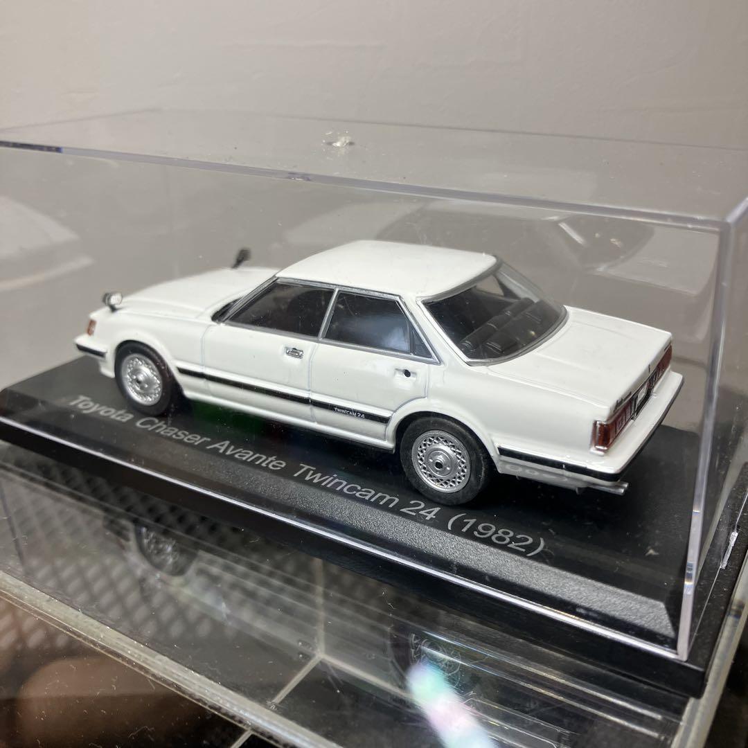 トヨタ チェイサー アバンテ ツインカム24 1982旧車 ダイキャストミニカー