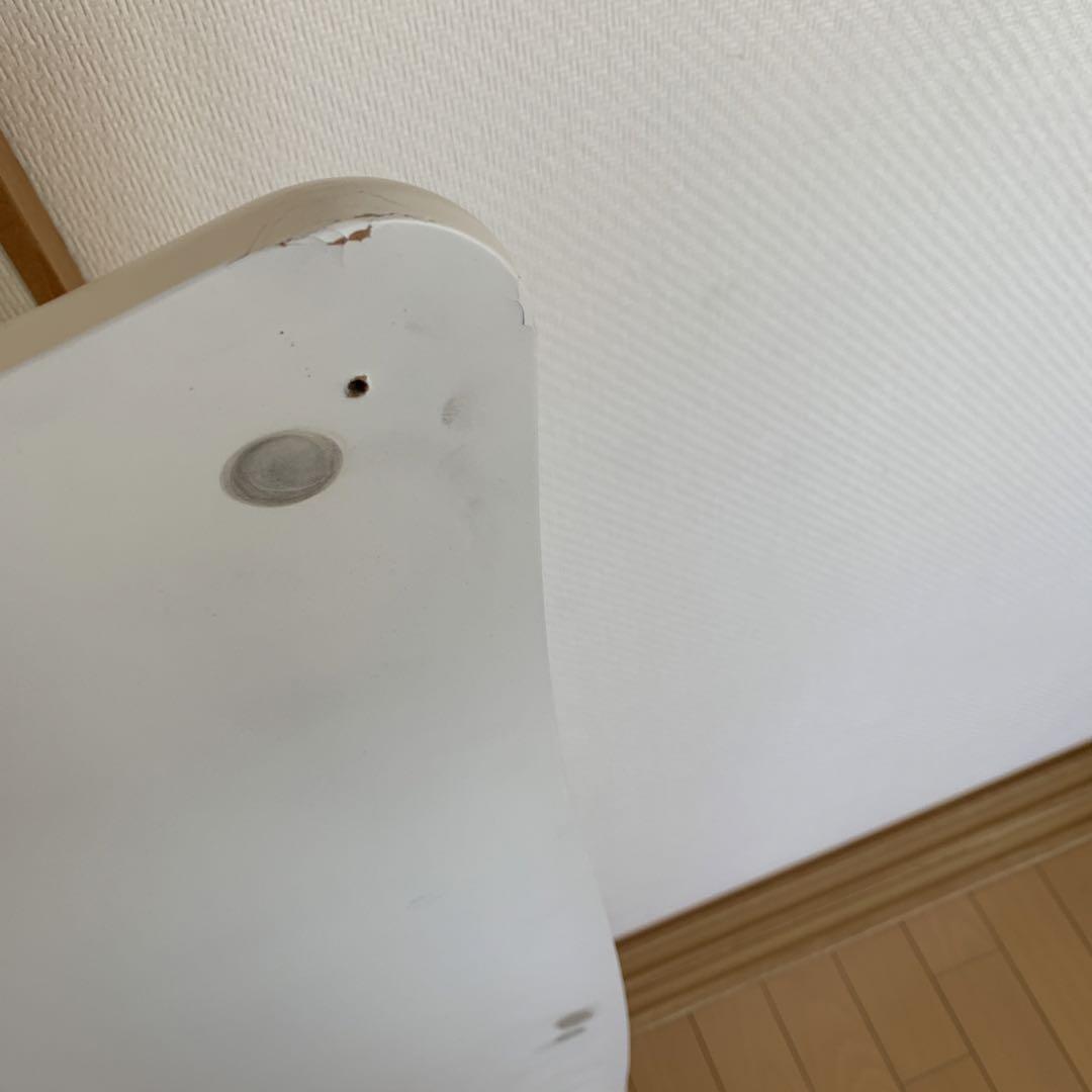 猫足テーブル