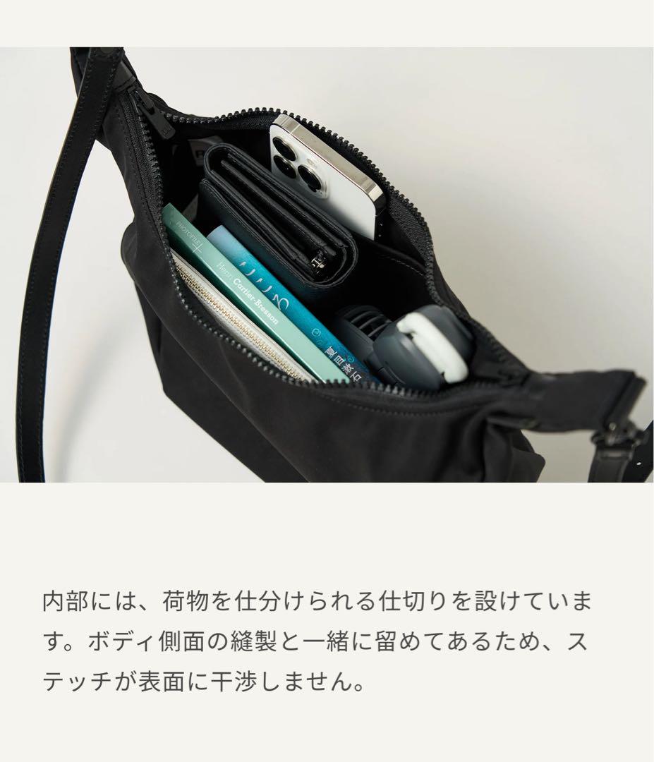 REN ラウンドショルダーバッグ