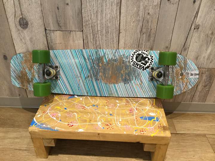 プロスケーターのリサイクルボードです
