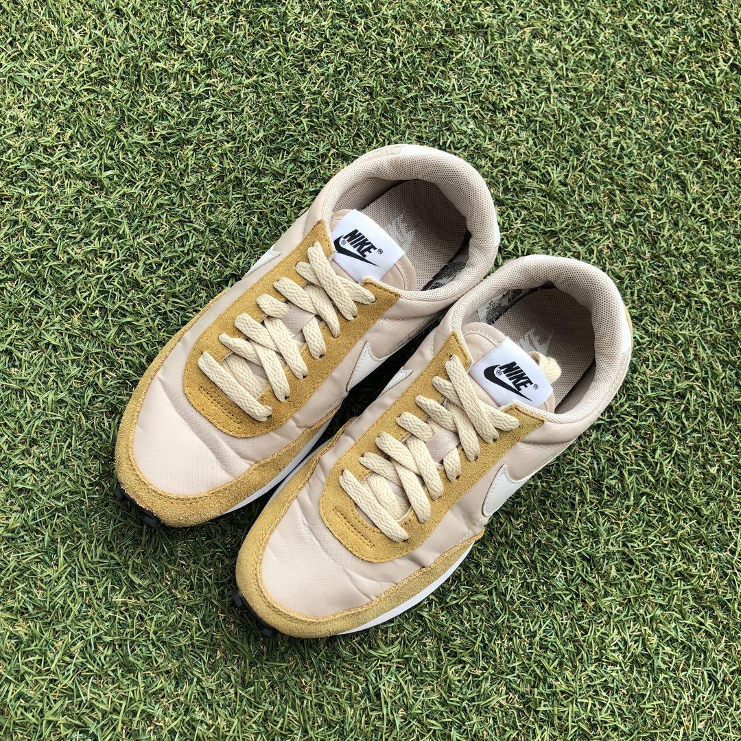 美品23 NIKE DAYBREAK ナイキ デイブレイク HA788 美品23 NIKE DAYBREAK ナイキ デイブレイク HA788 - メルカリ