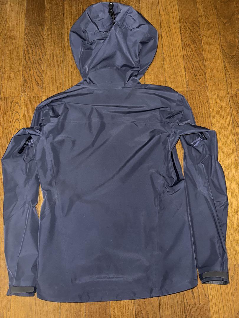 アークテリクス Beta LT Jacket Black Sapphire