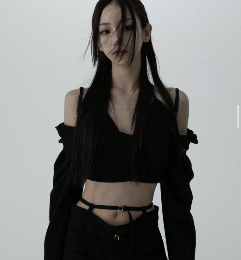 melt the lady strap cover tops black