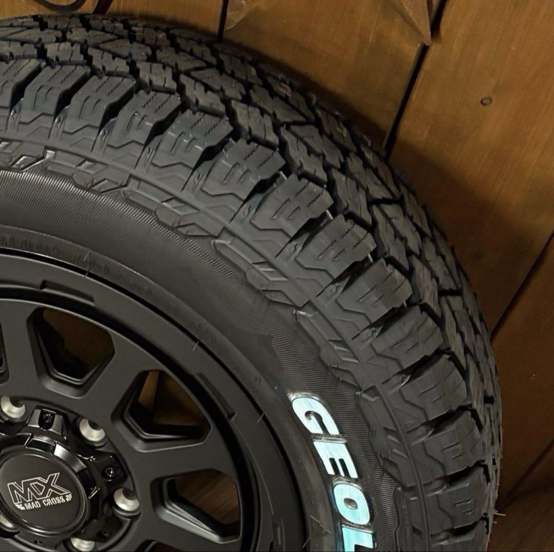 ハイエース⭐️車検対応⭐️ヨコハマ⭐️AT4⭐️215/65R16⭐️マットブラック