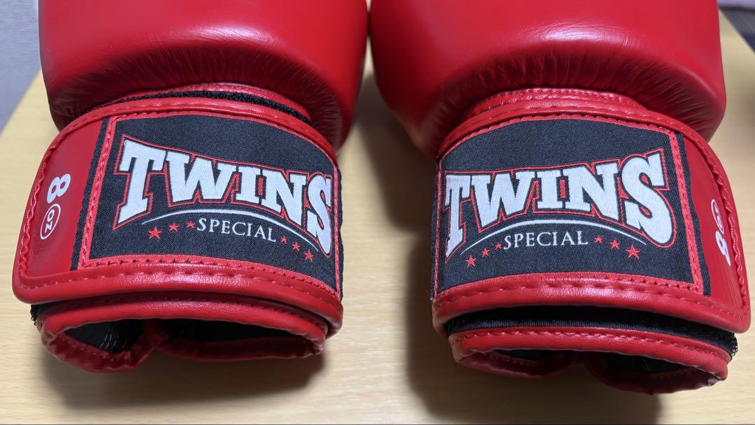 楽天市場】TWINS SPECIAL ボクシンググローブ 8oz Fs黒赤