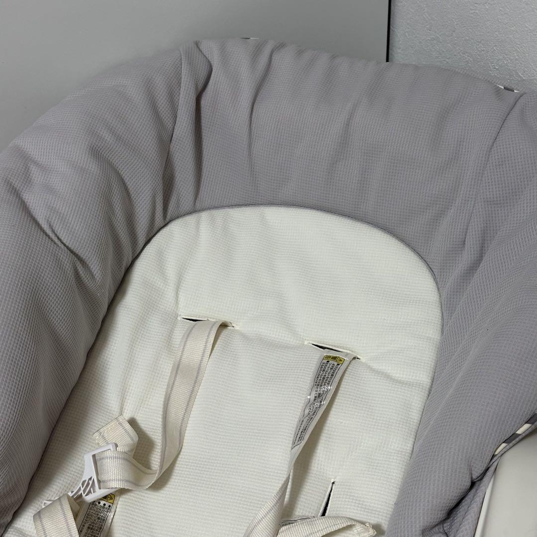 ネムリラ　コンビ　ハイローチェア　セサミグレー　美品