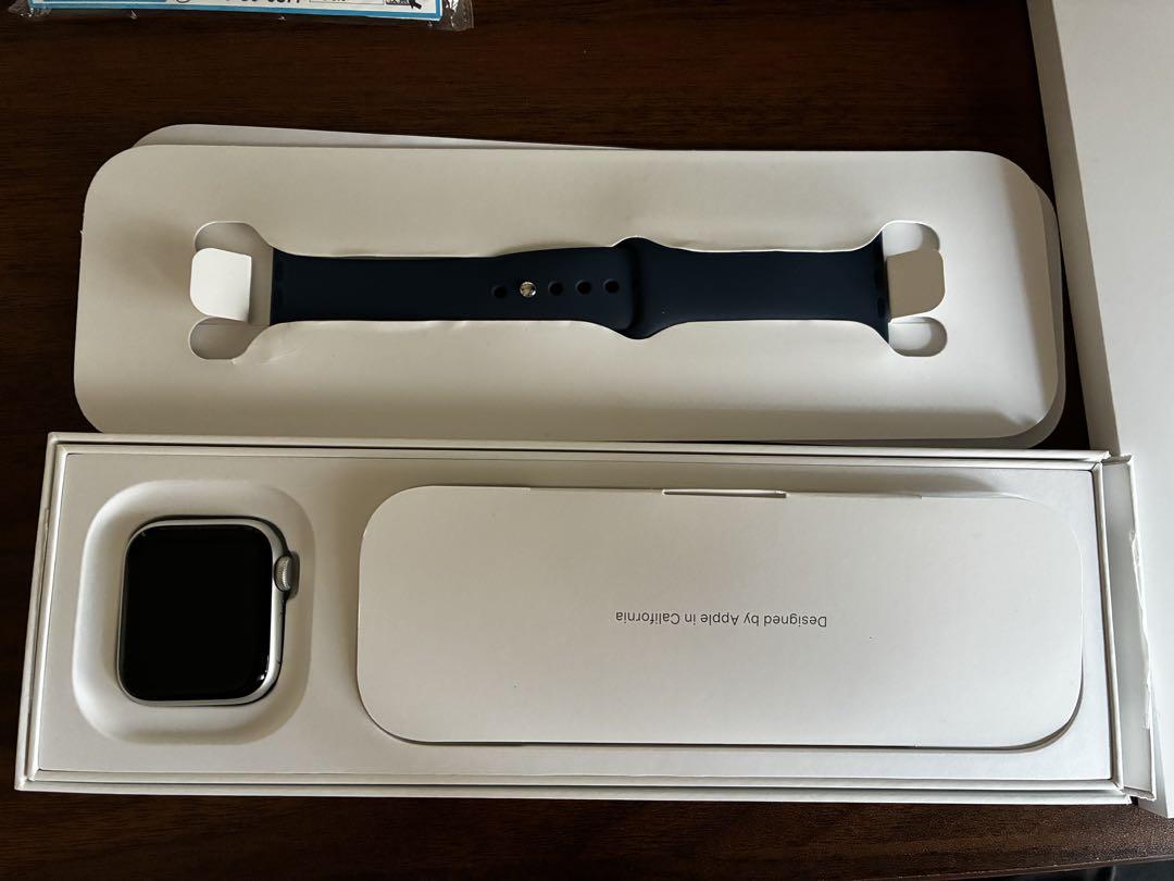 Apple Watch SE 第二世代 GPS 40mmモデル シルバー