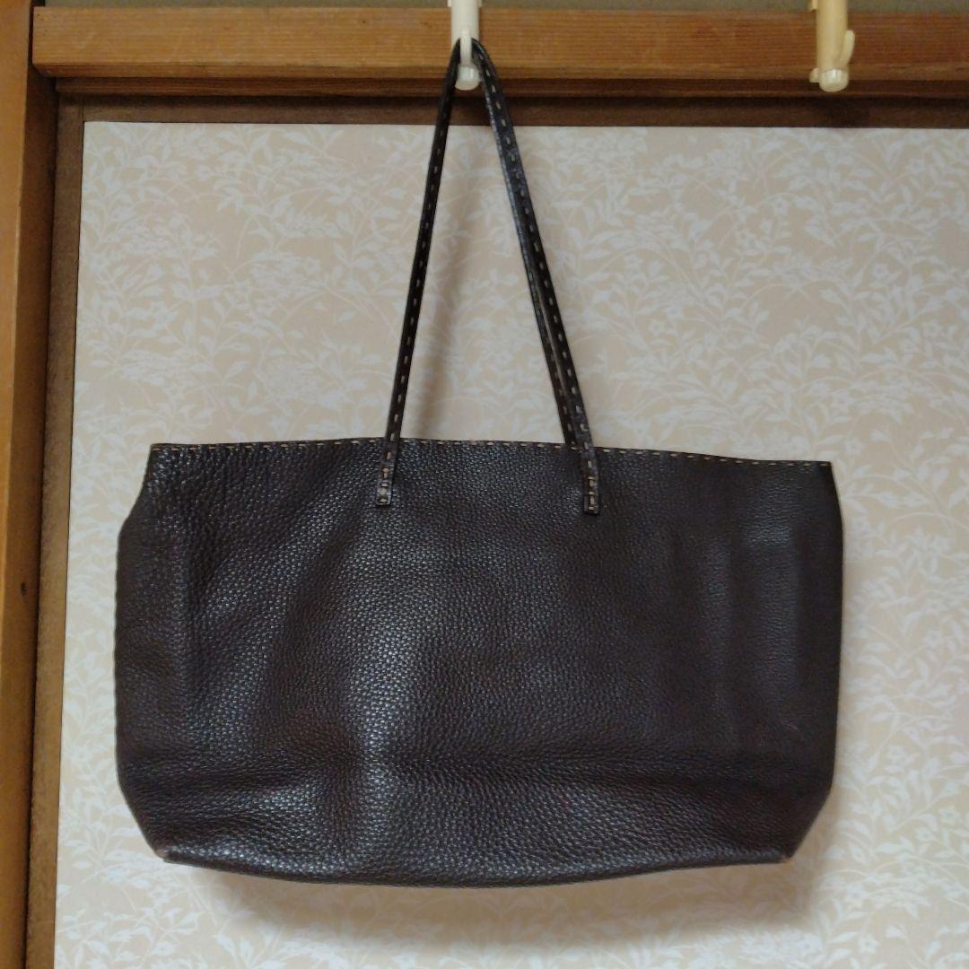 ファッション FENDI セレリア ロールトートバッグ ダークブラウン 訳あり バッグ