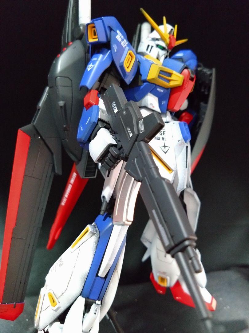 MG 1/100 リ・ガズィ・カスタム (カミーユ専用機) 塗装済完成品