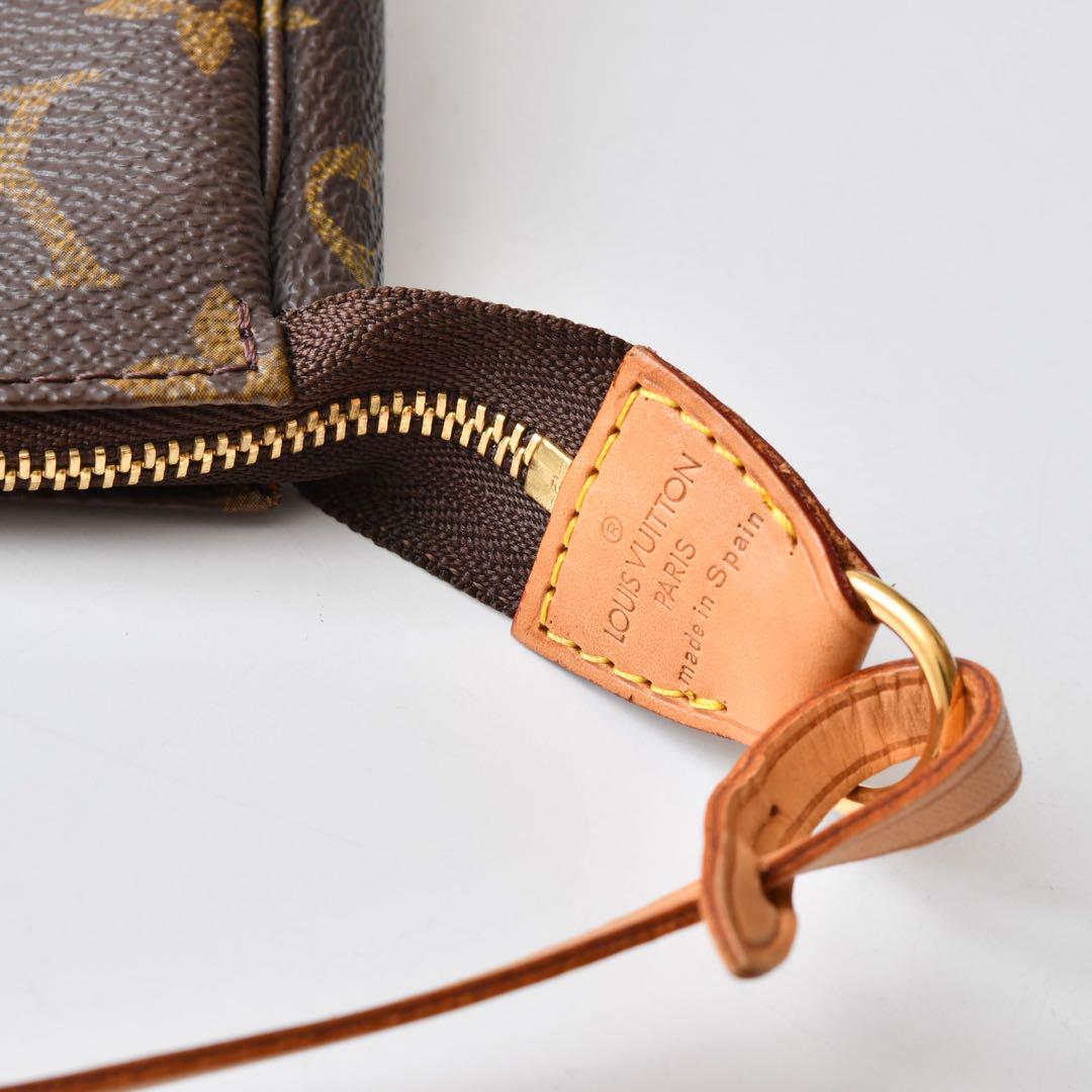 LOUIS VUITTON ポシェット・アクセソワール　モノグラム