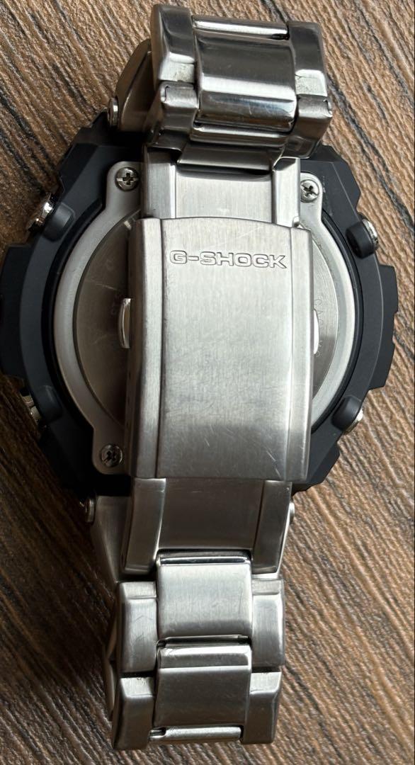 CASIO G-SHOCK /Gショック　GST-W110　シルバー