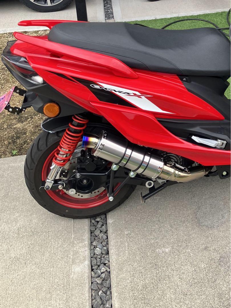Valiente シグナスX バイクマフラー 4型 5型
