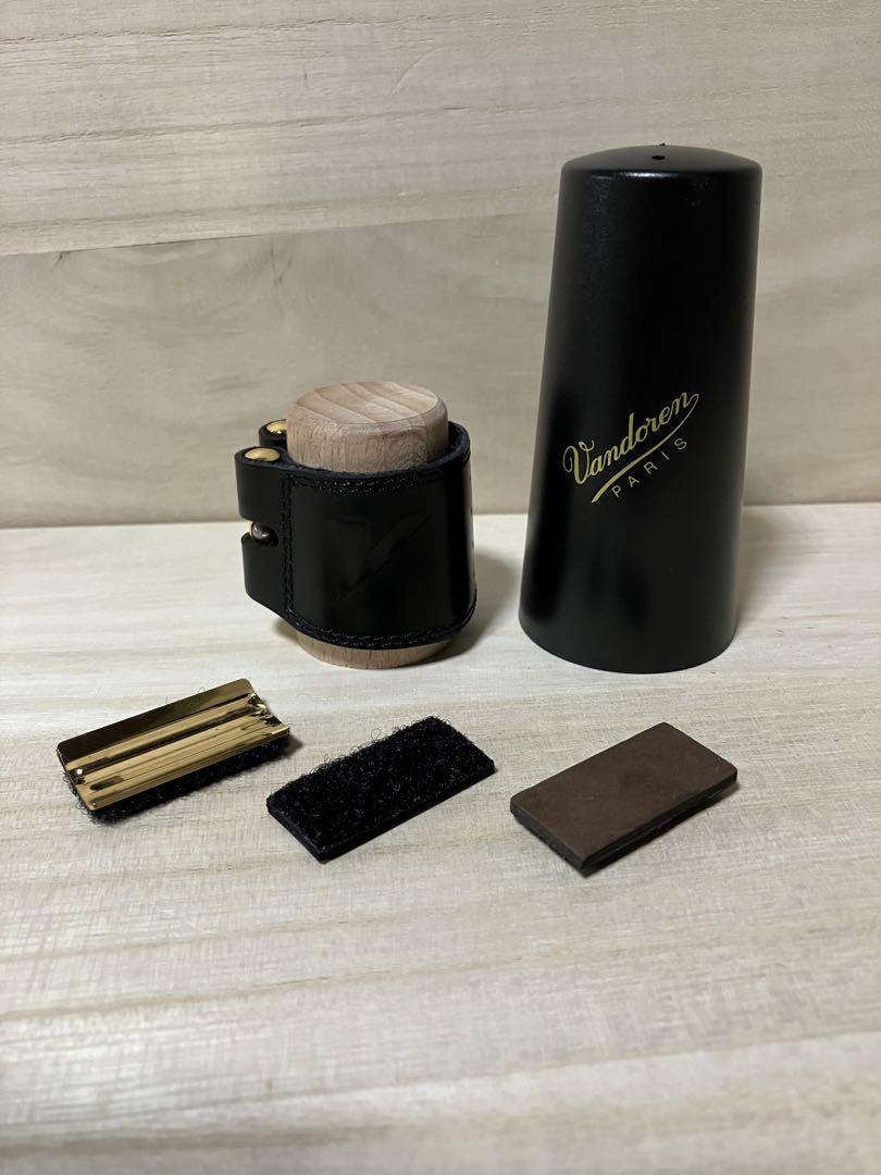 Vandoren Leather TenorSaxラバー用リガチャー