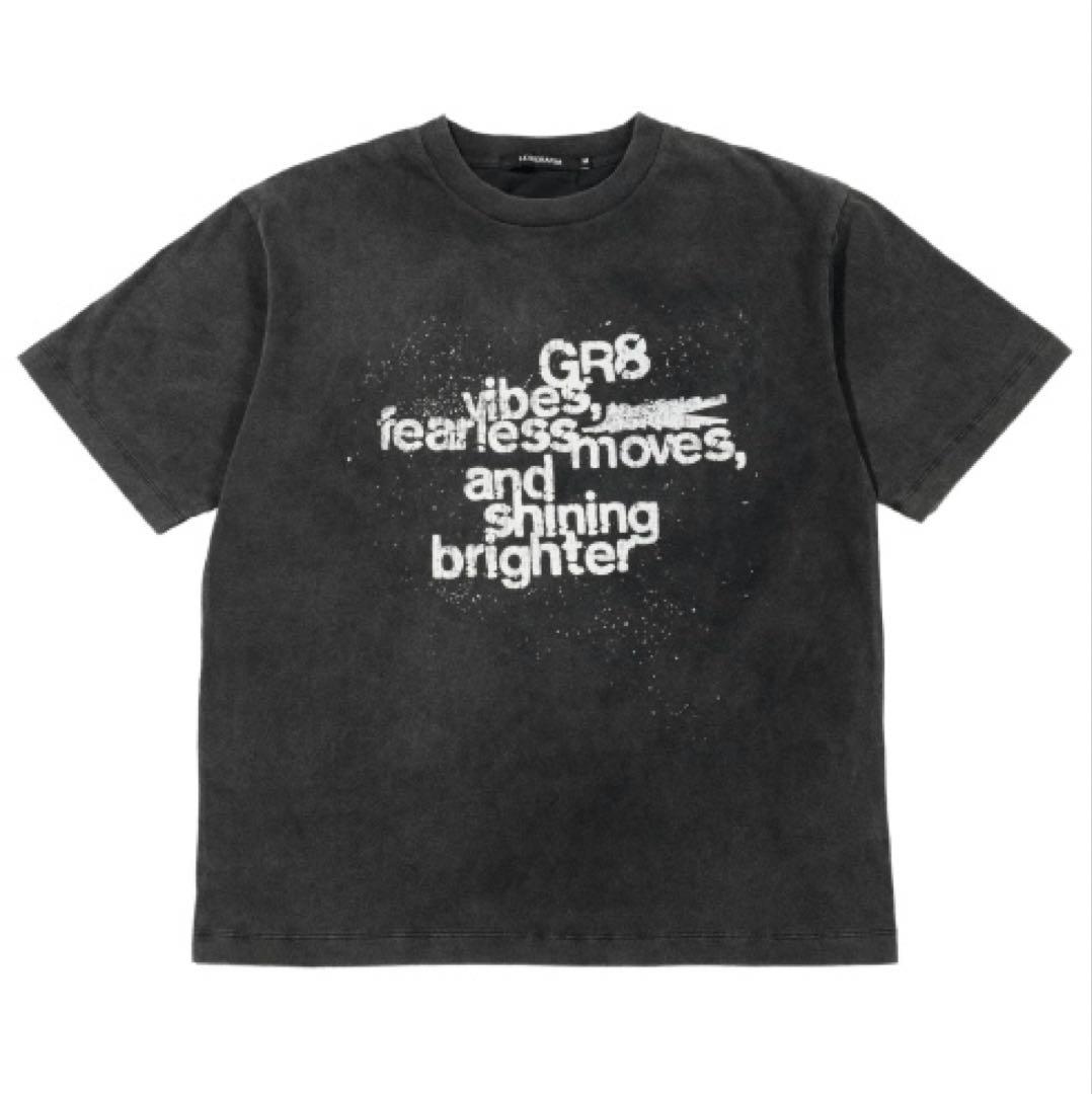 ルセラフィム GR8 コラボ Tシャツ DIFFERENT - メルカリ