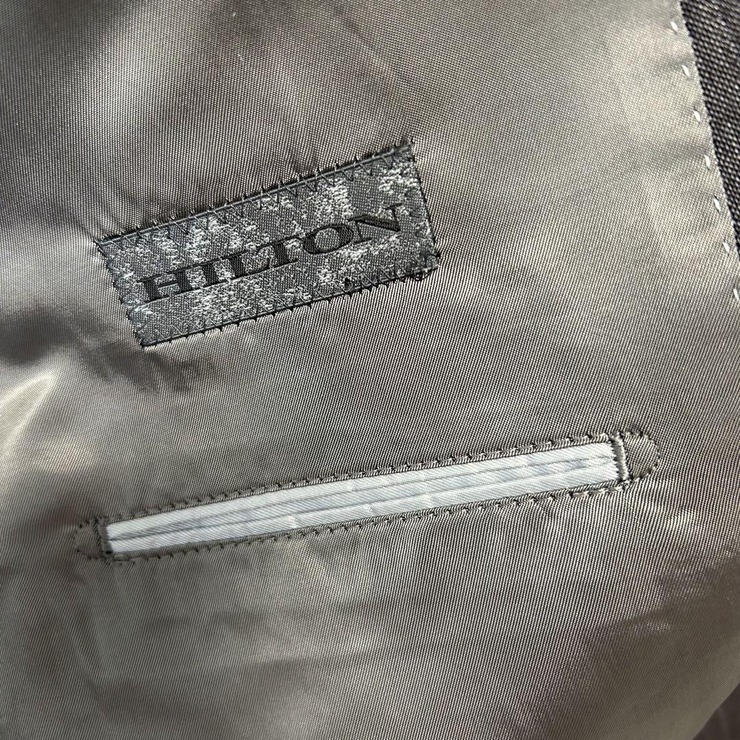 【新品】美品　スーツ　裾上げ未処理　A6 春夏用