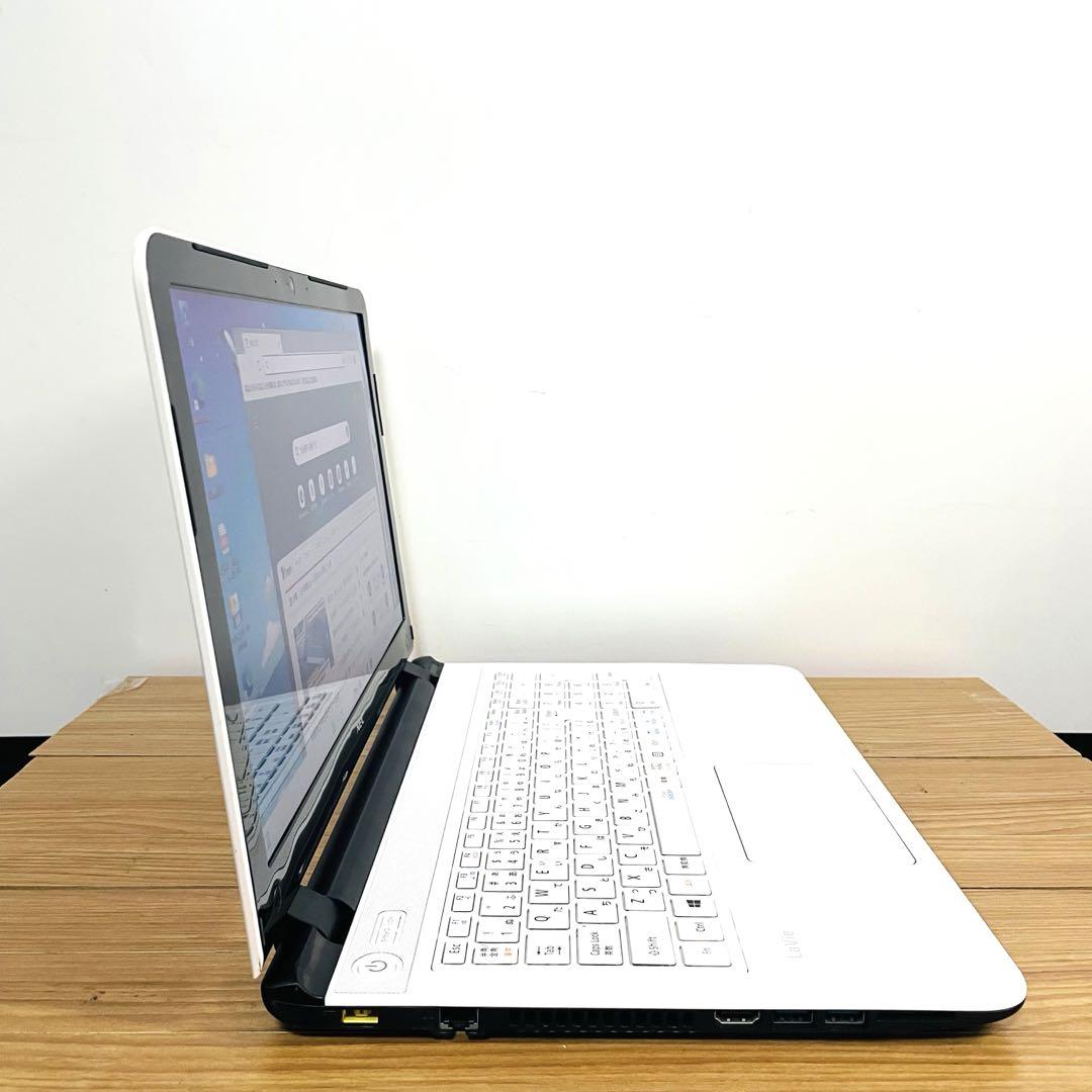 ホワイトNECノートパソコン　SSD Windows11オフィスDVD