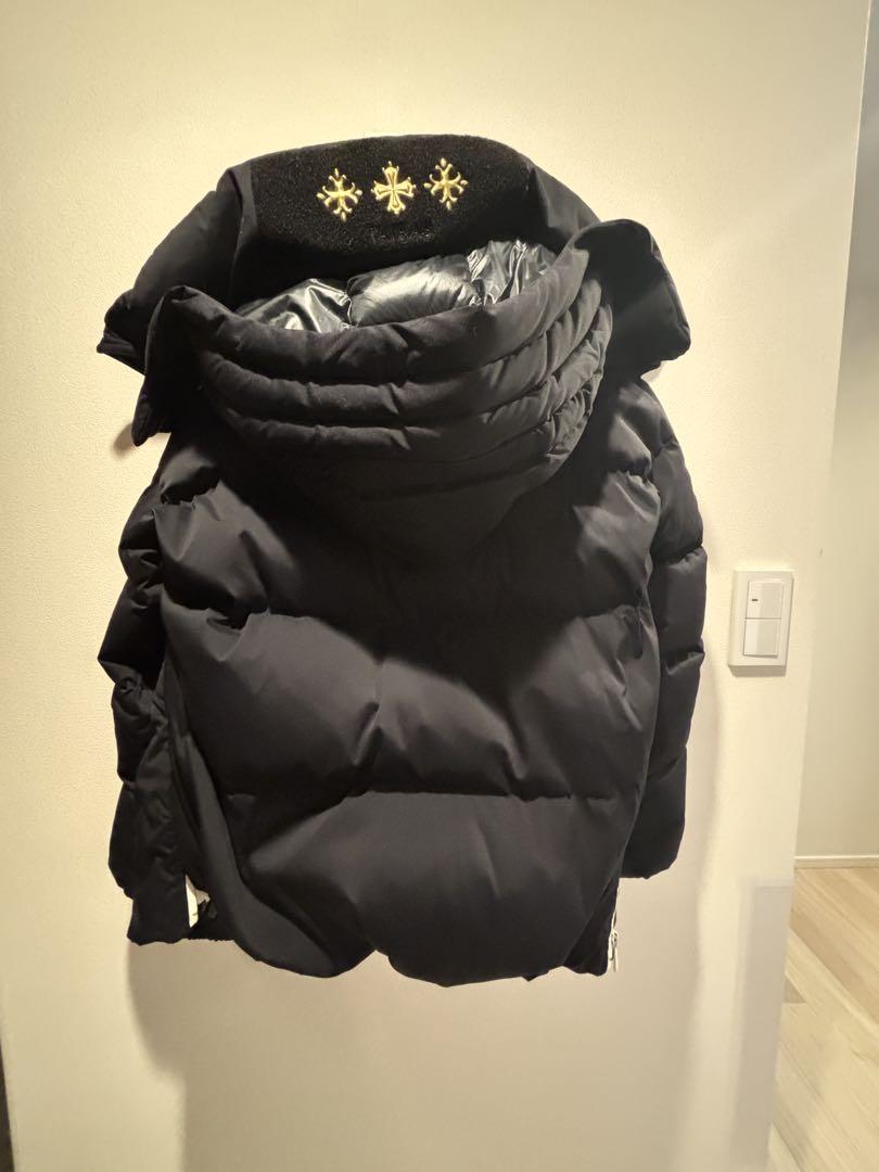 タトラス　限定　ダウンジャケット