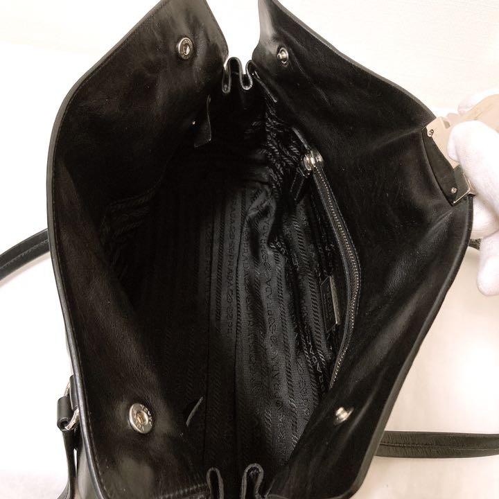 美品【プラダ】三角ロゴレザーミニショルダーバッグ PRADA 極 美品 プラダ 三角ロゴ 金具 ナイロン レザー セミ ワン