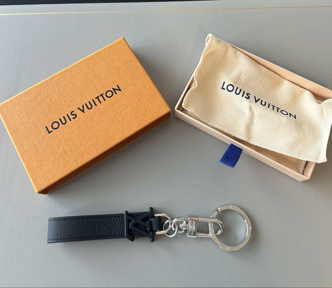 LOUIS VUITTON ルイ・ヴィトン　キーリング　ドラゴンヌ アエログラム