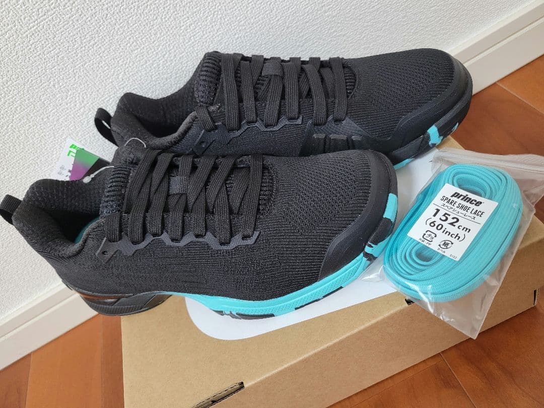 【新品】定価19250円　プリンス　テニス　ハード・カーペット　23.5　替紐付