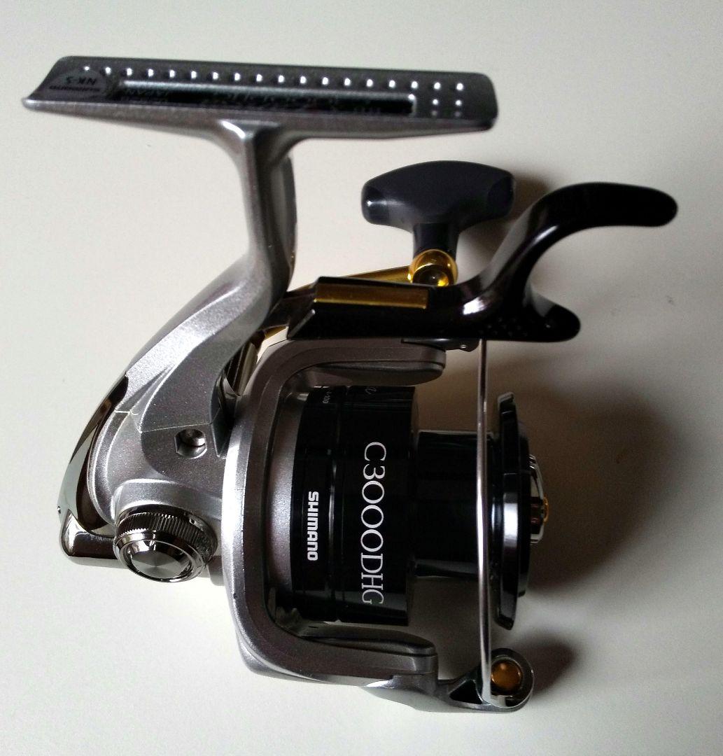 釣り　リール　SHIMANO BB-X Larissa C3000DHG